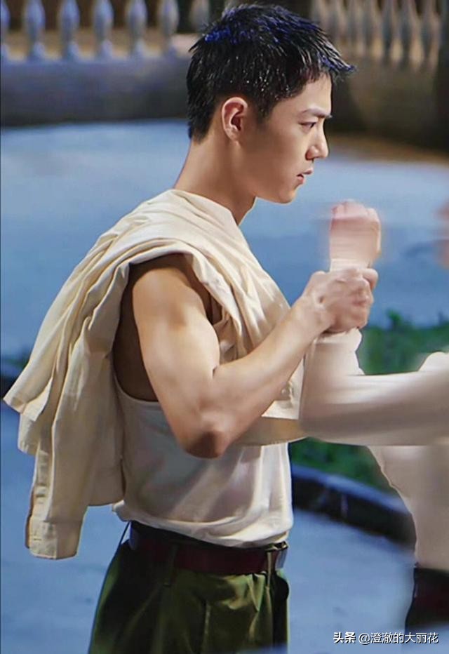 狗仔聚会大谈肖战,现场替肖战辟谣!肖战处心竭虑,只为防私生粉