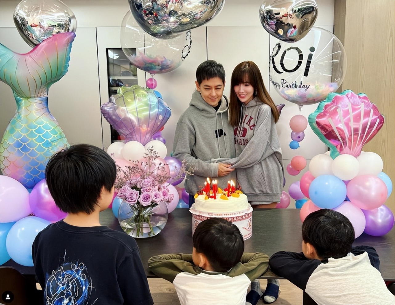 林志颖老婆晒全家出游，12岁Kimi身高超爸爸，父子同框像兄弟