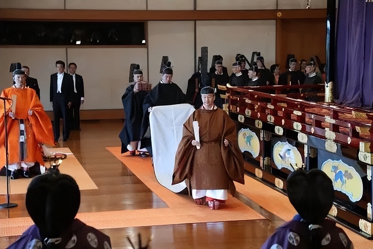 古装剧丧葬风我忍了，可欧美风和日韩风是什么鬼？