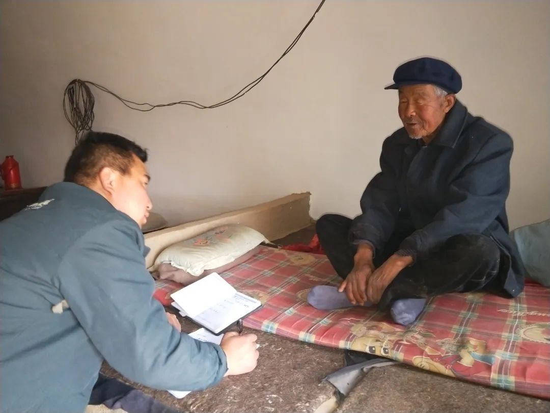 司法走基層 || 一位鄉(xiāng)郵員的普法宣傳車