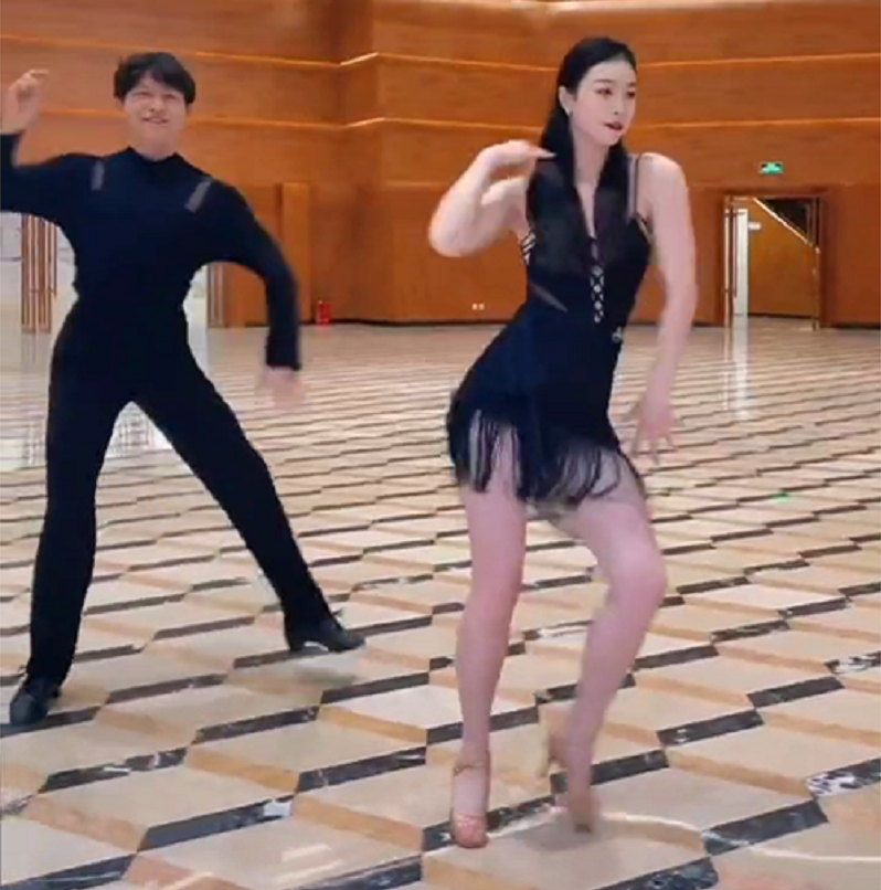 “果然不是正经大学”，一段大学生跳舞视频流出，网络又沸腾了