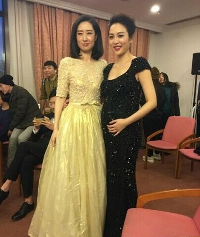 知名演员张龄心：从不婚不育，到爱夫爱子，她真的是女星的榜样