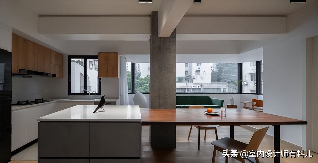 广州屋主的85㎡，舍弃传统客厅放大长桌，三房还要个三分离卫生间