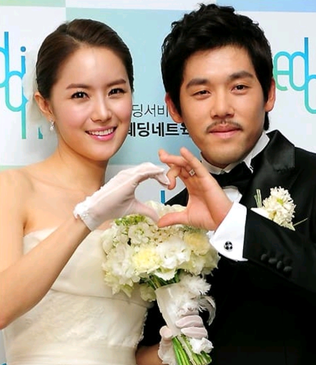 放羊的星星女主刘荷娜丧偶式育儿告白像死人一样生活