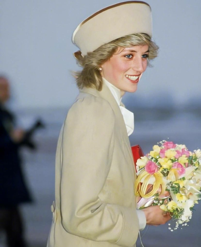 绝色王妃萨尔玛：国王为娶她散尽后宫，如今婚变已5年，她还好吗