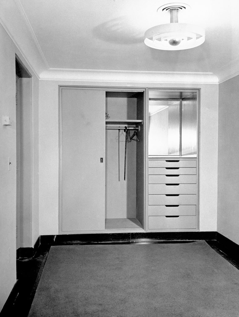 ��Ǵ�¥������ģ����80��ǰ��ϡ�о���