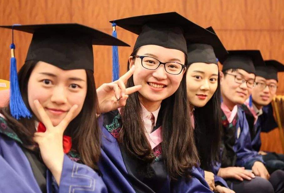 研究生迎来新挑战，多所高校学费上涨，预计2022正式实施