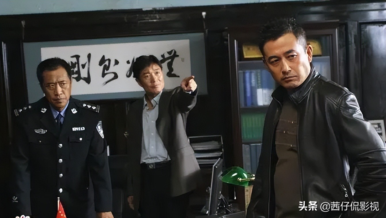 盘点10部反腐佳作，最高豆瓣9.1分，《人民的名义》都拍得保守了