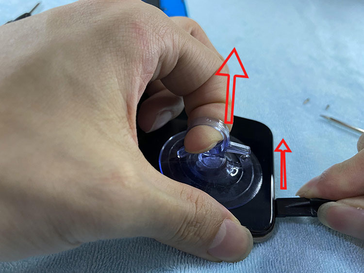 iPhone XS MAX更换大容量电池，续航直接翻倍，看完你也可以自己换