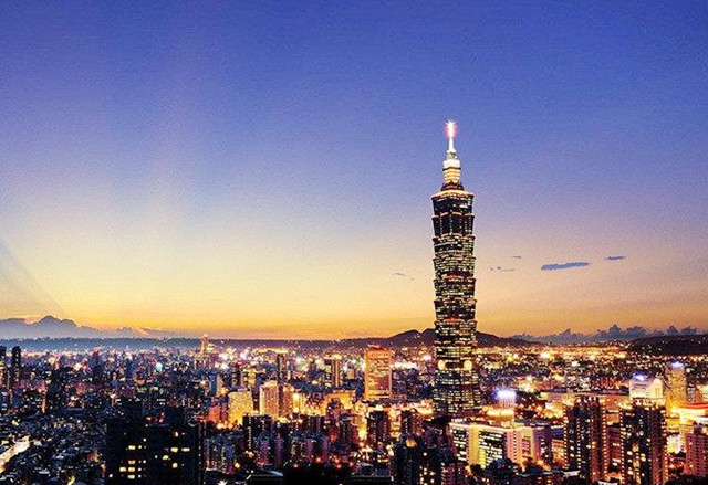 ̨��һ���������⣬��ž���Ҫ�ѱ���Ͷ�䵽̨���Զ�������