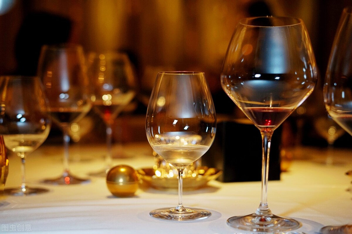 “一元一瓶红酒”，十五天获利13万，聪明老板的生意经值得借鉴