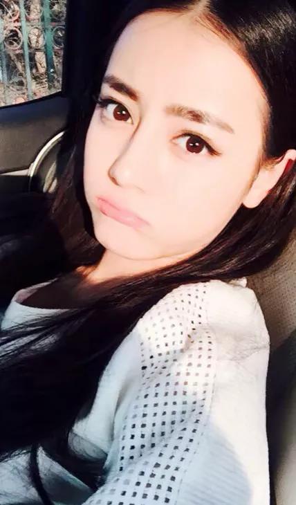 一代俏佳人：迪尼热巴，未成名前和成名后的颜值大比拼