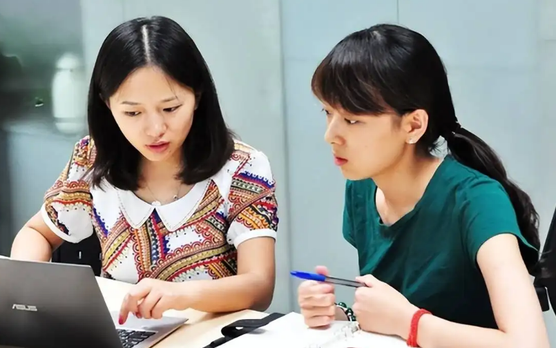 国内高校金字塔分八等，前三等都是学霸，能考上第四等已经很厉害