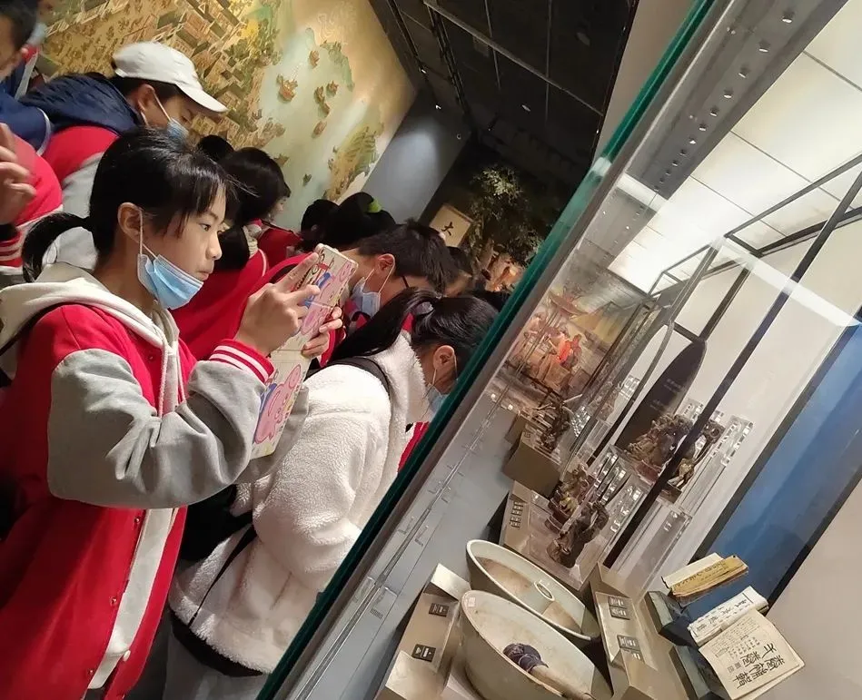 感受中医药文化魅力｜南昌现代外国语学校2021秋季研学