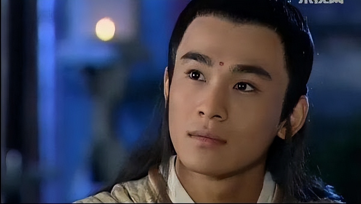 “病娇美男”别硬演，有人公子世无双，有人乡野村夫呆头鹅