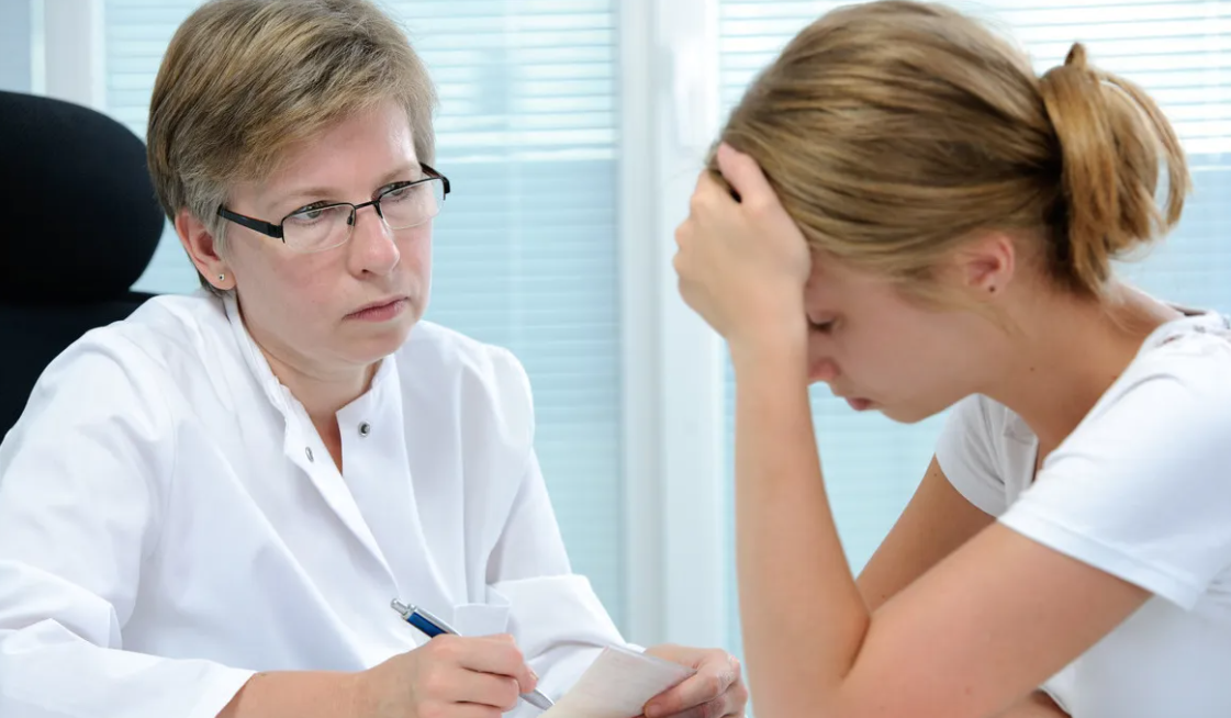 高考成绩出来之后，文科生报考什么专业好，这些专业就业前景好