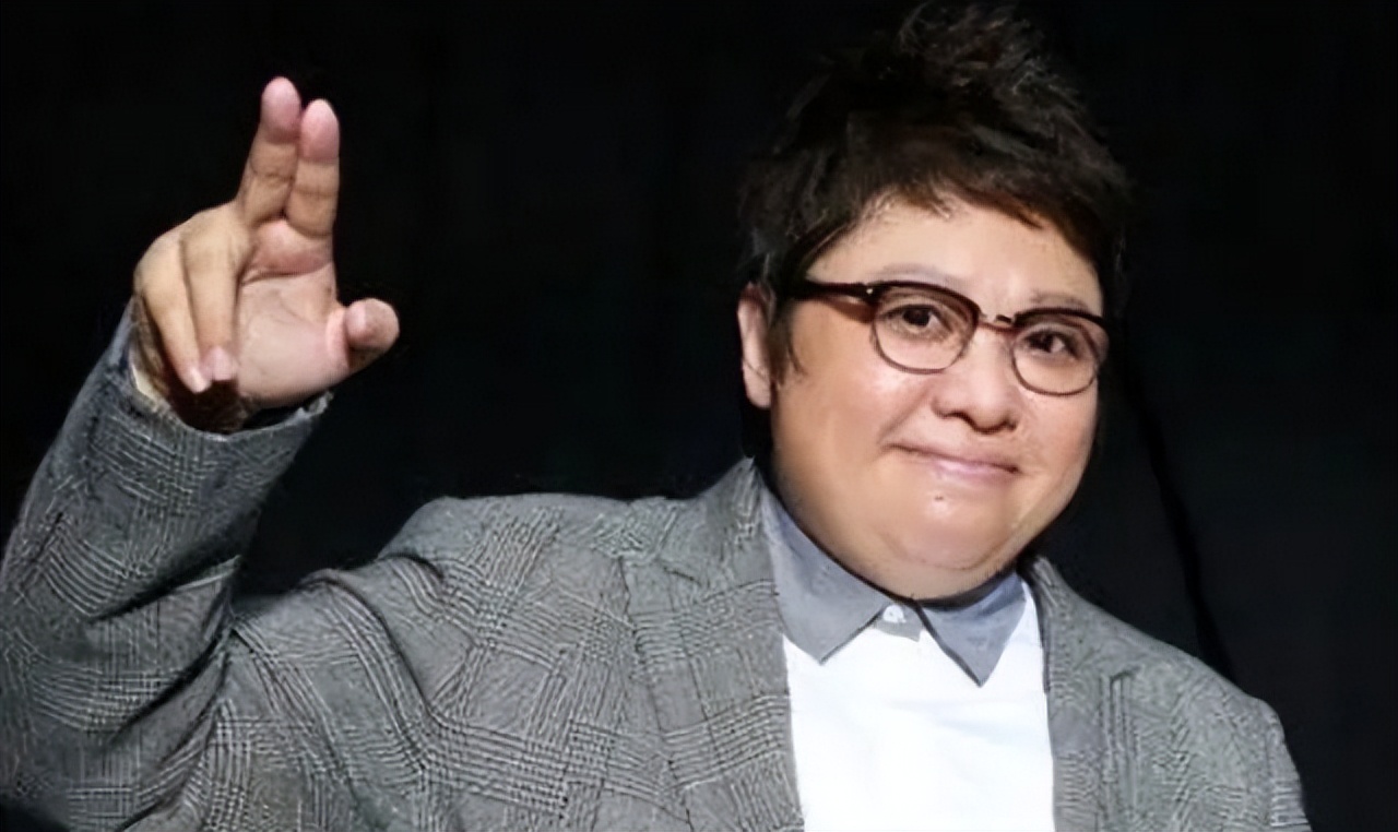 不仅名气大，军衔也高到吓人！这12个明星，个个一身正气堪称清流