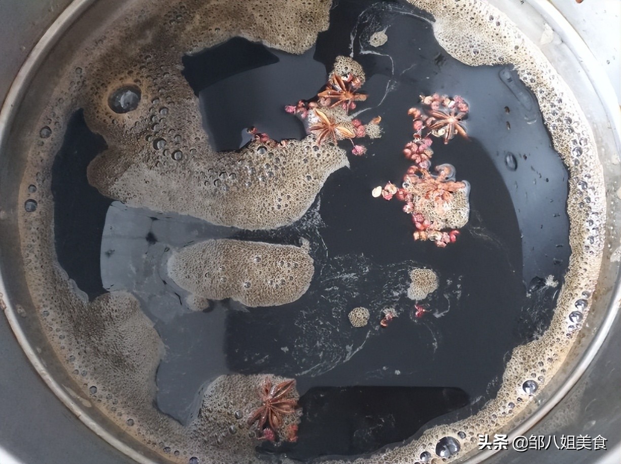 糖蒜的做法（教你小诀窍做酸甜脆爽的糖蒜）