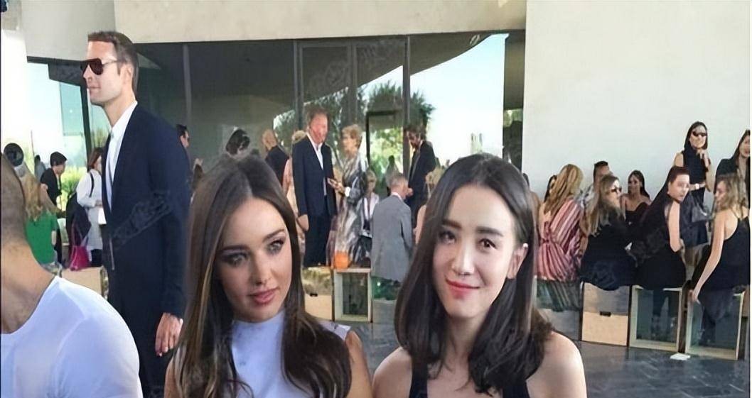 16对中外明星同框,耀眼的“东方美”不输国际咖,举手投足皆风情