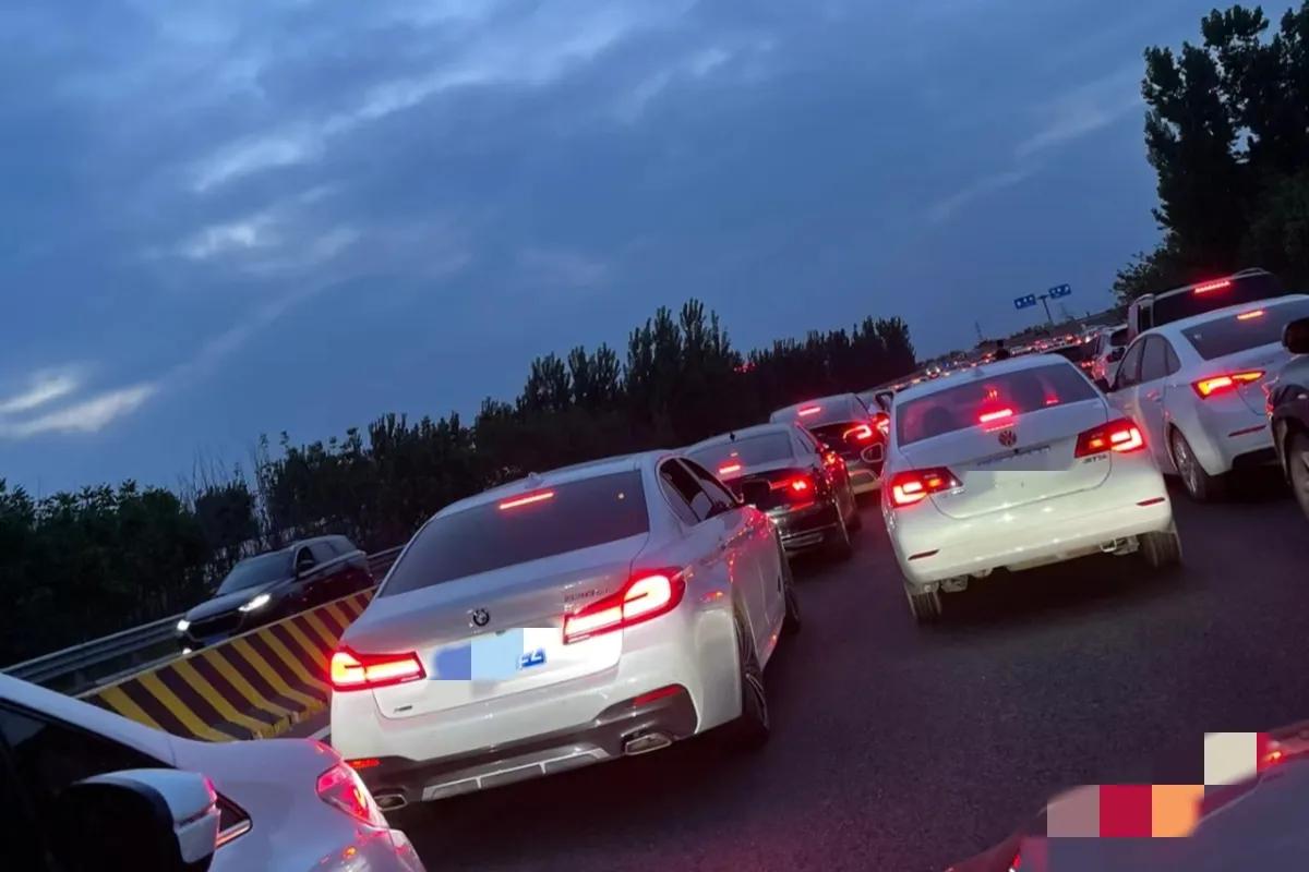 五一电动车跑高速，揭开了新能源汽车的遮羞布，回顾我惨痛的教训