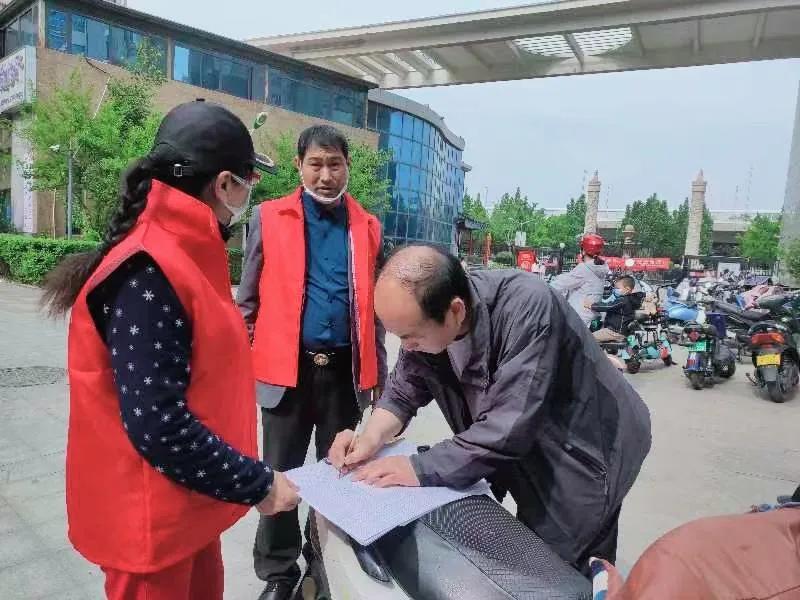 姓氏专业委员会志愿者积极参加河南省人口学会抗疫一线