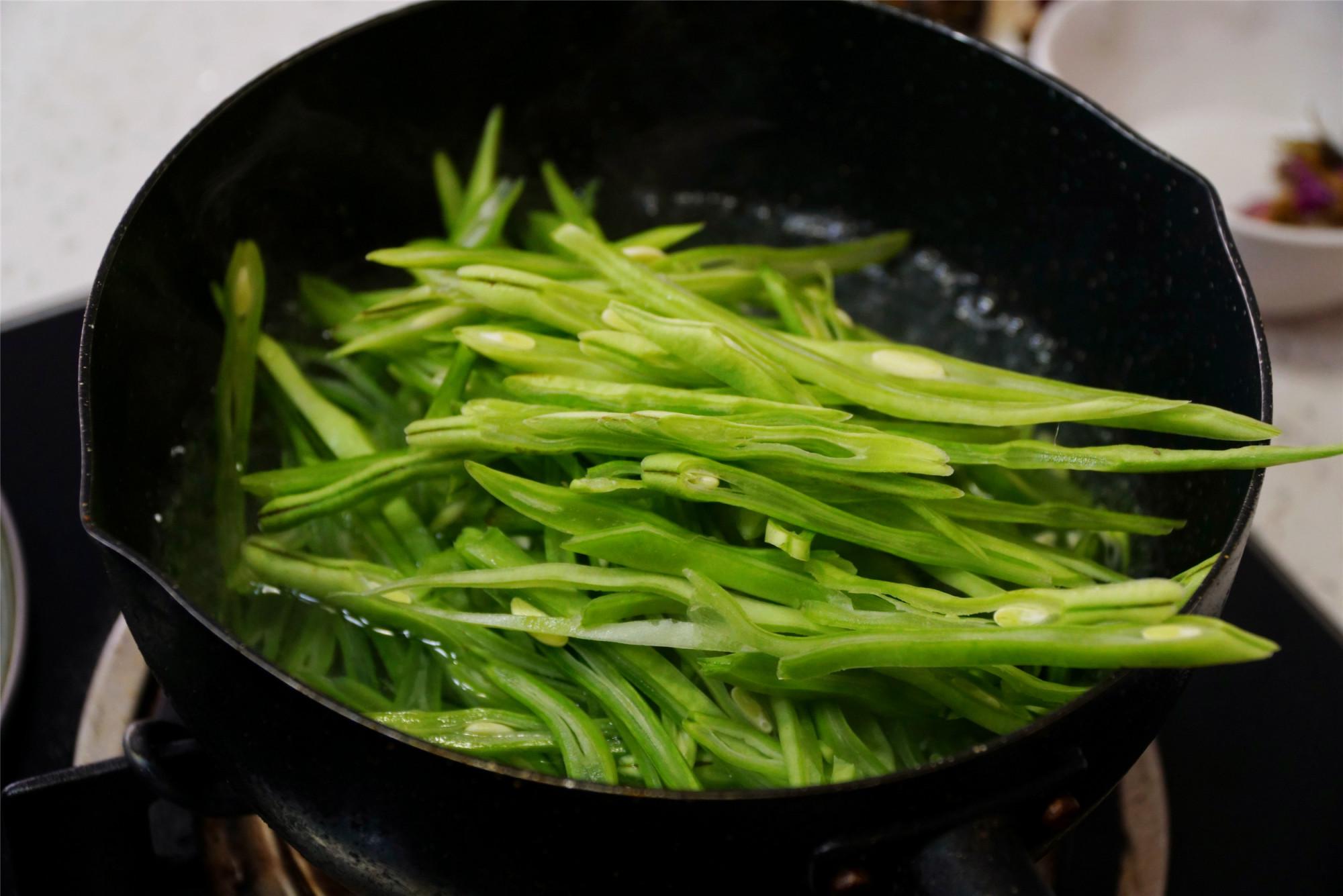 建議到了夏天：有錢沒錢，這6樣蔬菜多吃點，年齡大了更要多了解