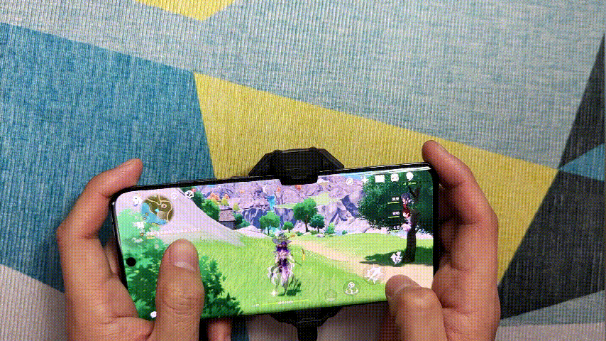 拿什么拯救我的火龙888？试试红魔涡轮散热背夹