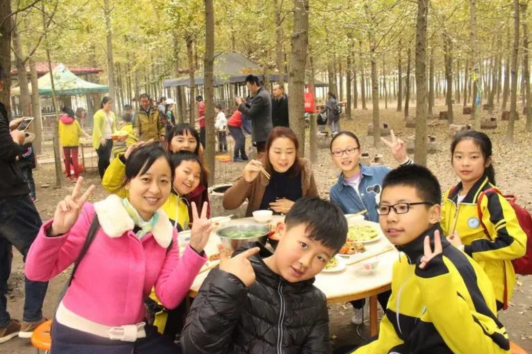 五一假期已过，中小学生将迎来“新假期”，家长担忧会调休