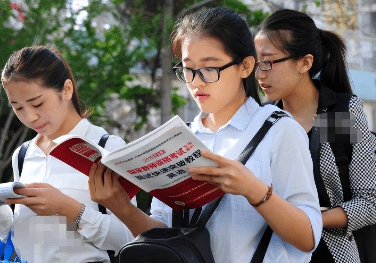 985大学报考“热门”的专业，听起来高大上，但就业后却不太理想