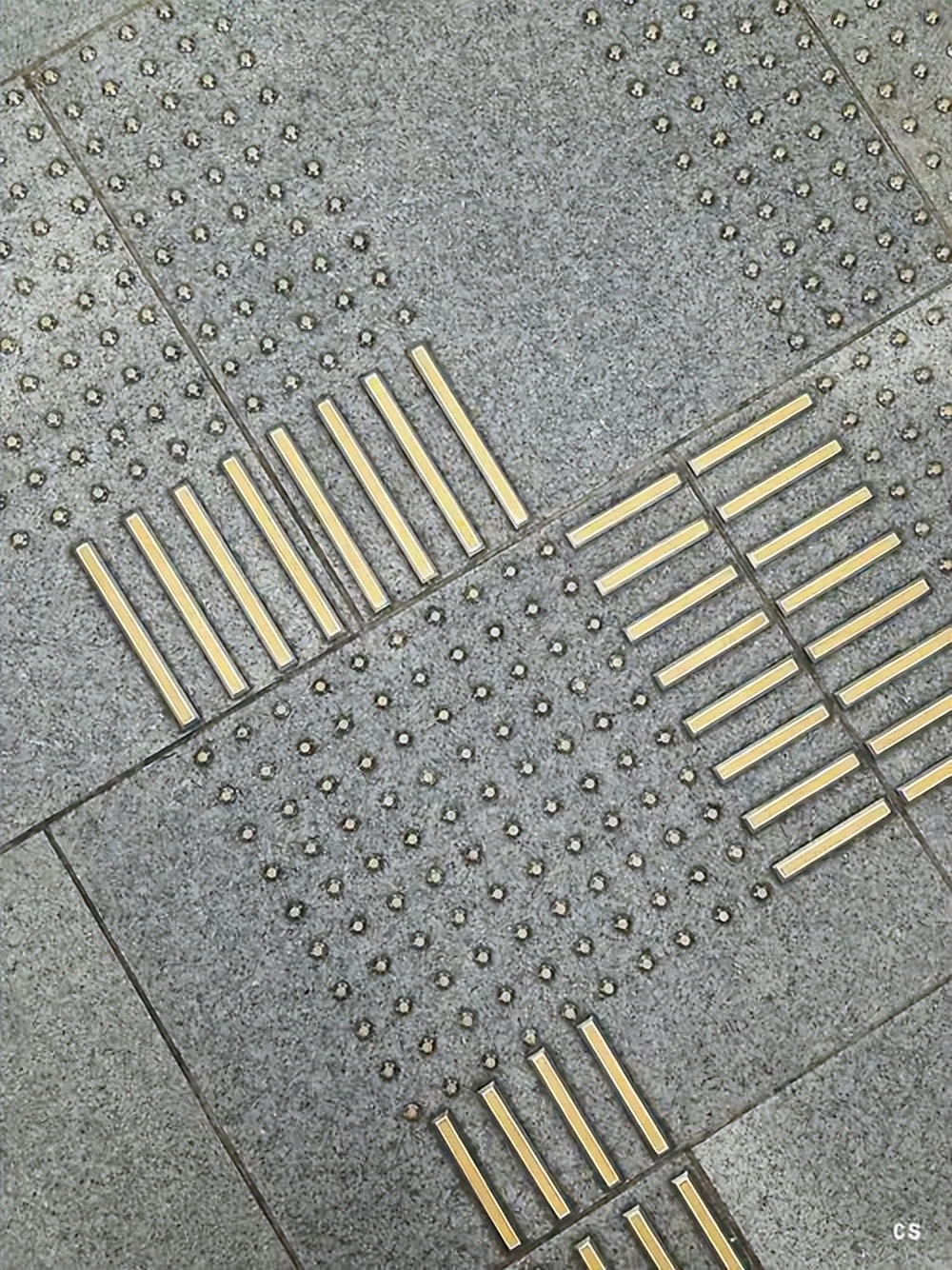 一场 Web3 式的创业：一个计算机老师和一群盲人极客的故事