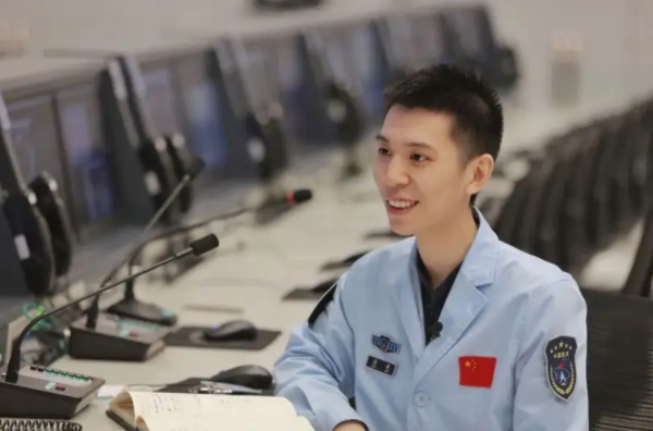 中国民航大学朱傲宇，堪称“最帅学长”，不少单身女生想要嫁给他