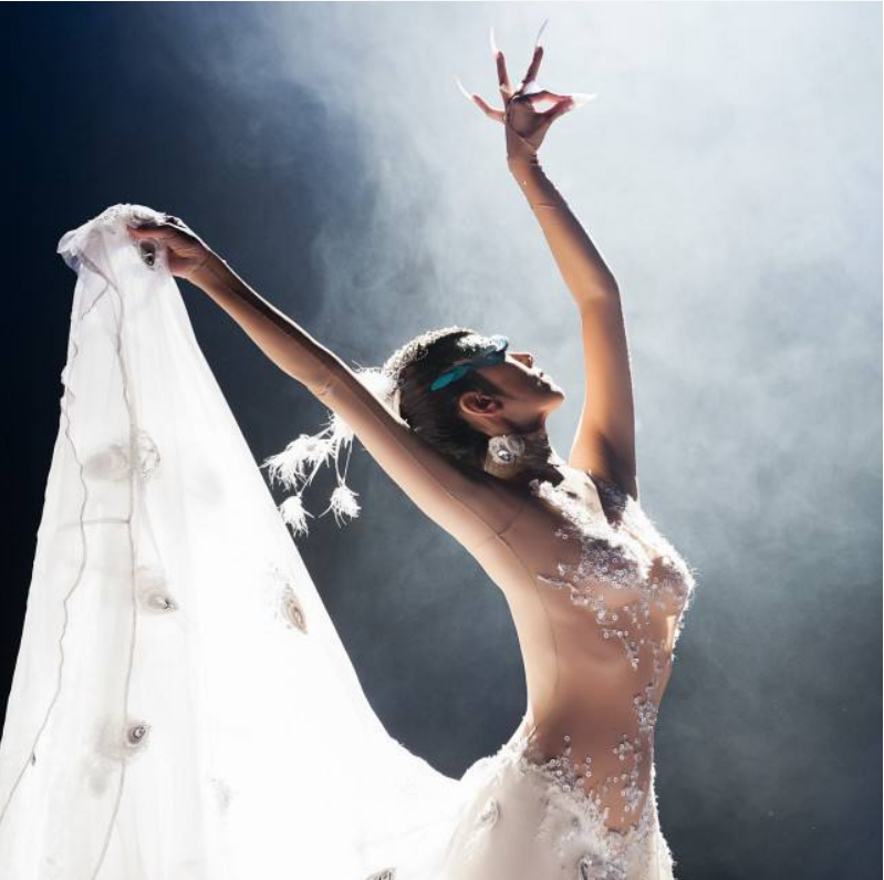 杨丽萍关门弟子郭冷：除了跳舞什么都不会做，年入百万却无人敢嫁