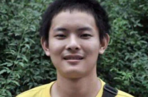 湖南学霸不想被保送清华，高考分数出来以后，网友感叹：翻车了