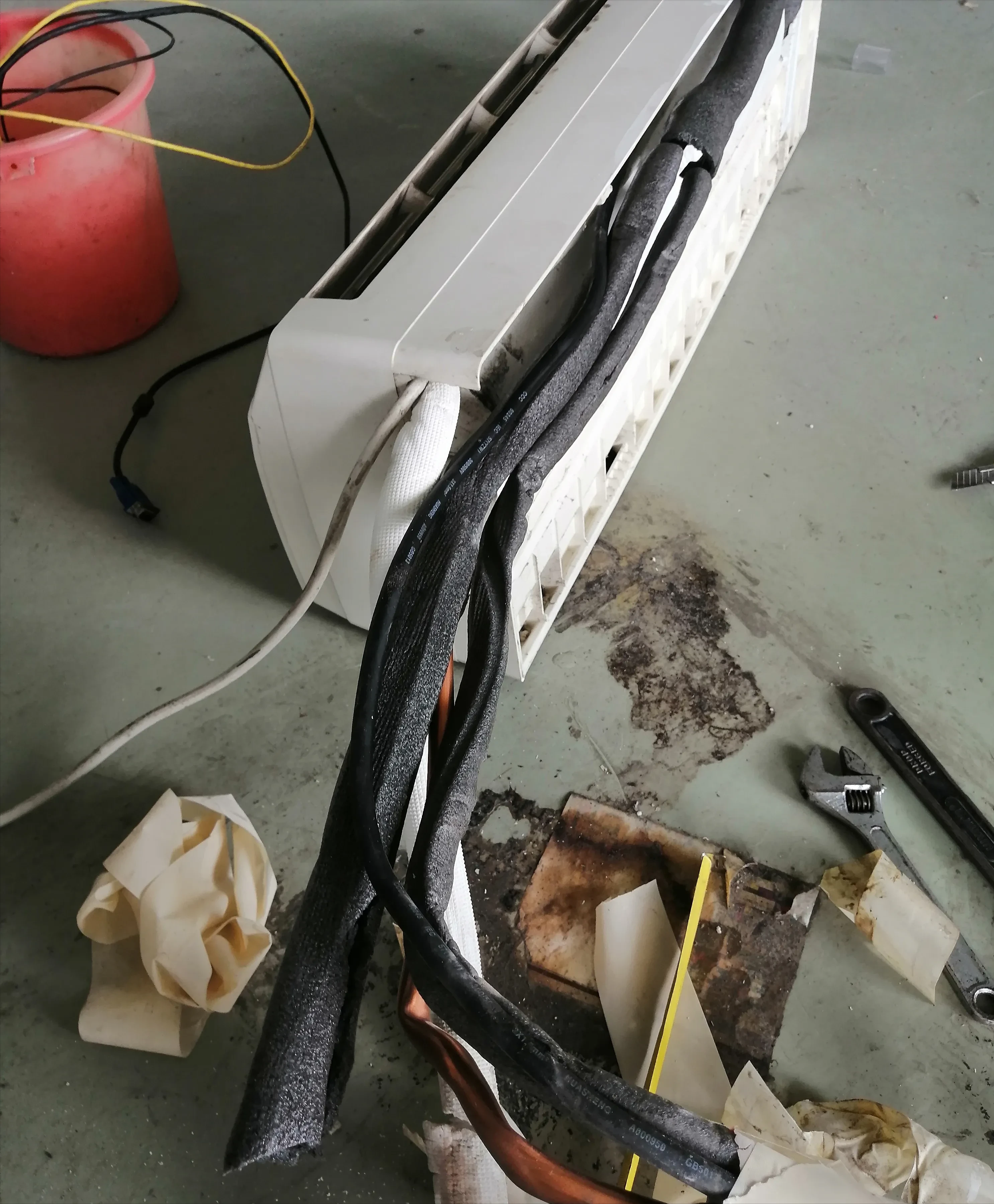 空调只要移机,铜管就会坏,必须换新的,这是套路还是真的?