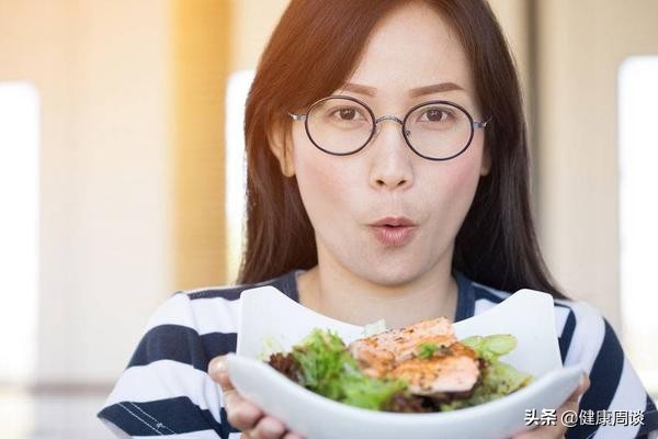 长期不吃早饭的人会变得如何？几点吃早餐才健康？告诉你答案