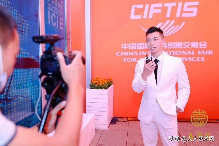 太平洋电影节特邀嘉宾一一美国导演编剧原泽乾