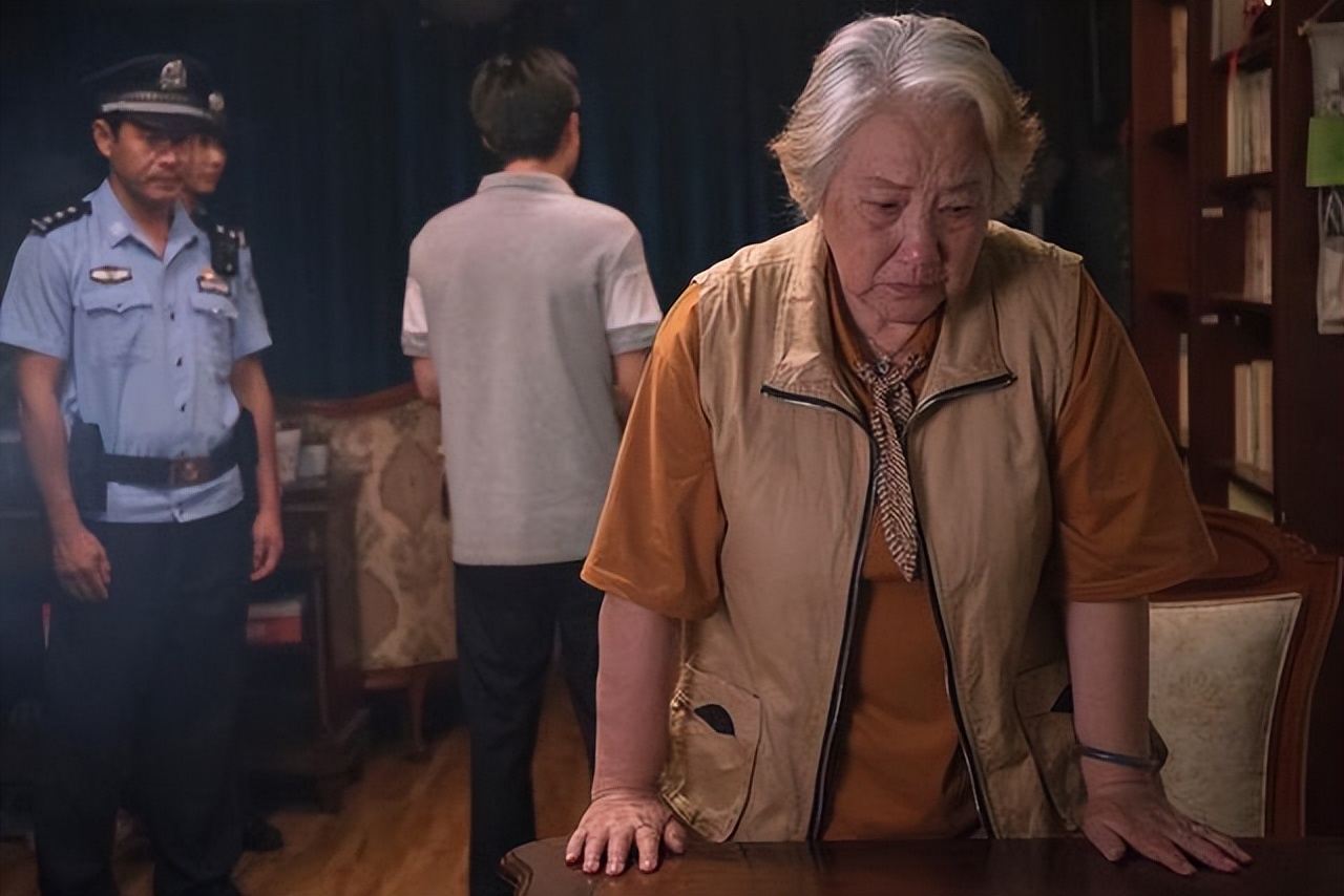 如果有一天，你的女儿不幸被女婿家暴了，请你一定要这样做