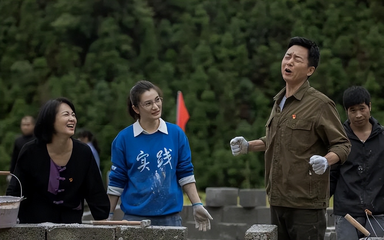 正在热播且值得看的五部剧，《幸福到万家》排第二，你追哪一部？