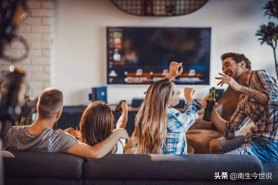 美国平均工资,美国平均工资多少美元一个月