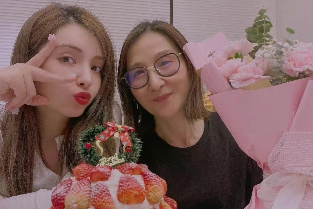 麦迪娜自曝婆媳矛盾，夏天坐月子婆婆不让开空调！哺乳期几度崩溃