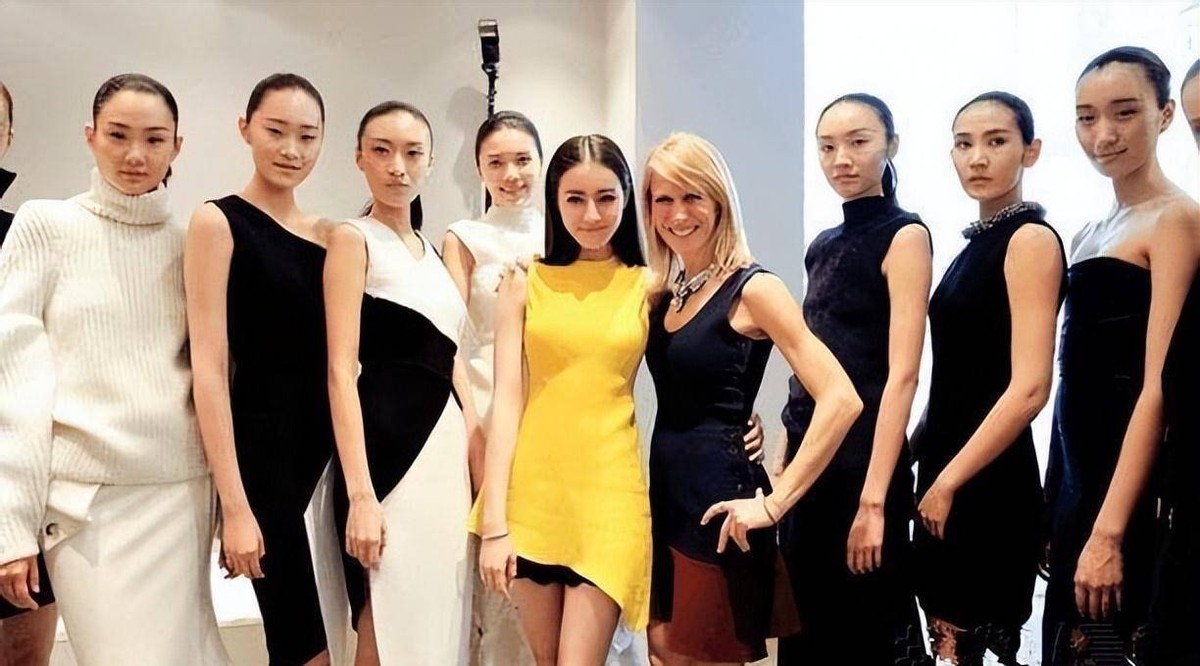 16对中外明星同框,耀眼的“东方美”不输国际咖,举手投足皆风情