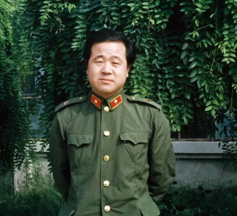 诺奖作家莫言：小学二年级毕业的妻子，是我掌心里的宝