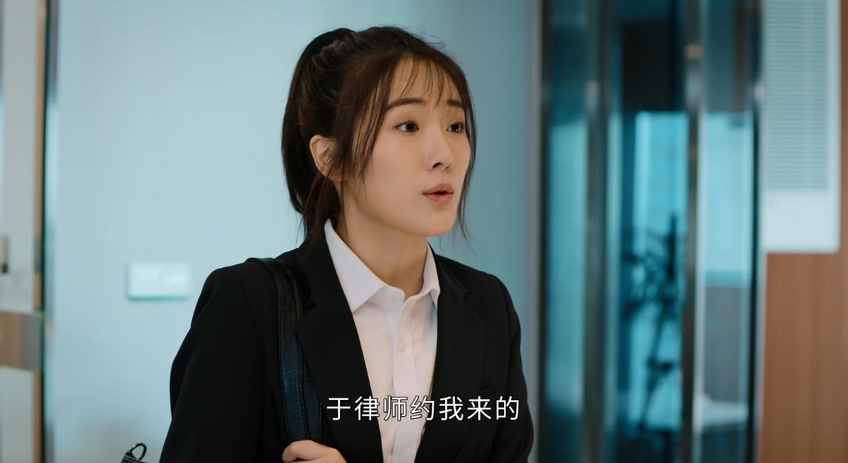 《幸福到万家》“老色鬼”韩律师，盯上何幸运，是他此生最大报应