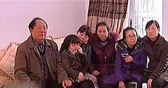 2012年，四川电视台发现一被拐17年的女子，罪魁祸首将被如何处理