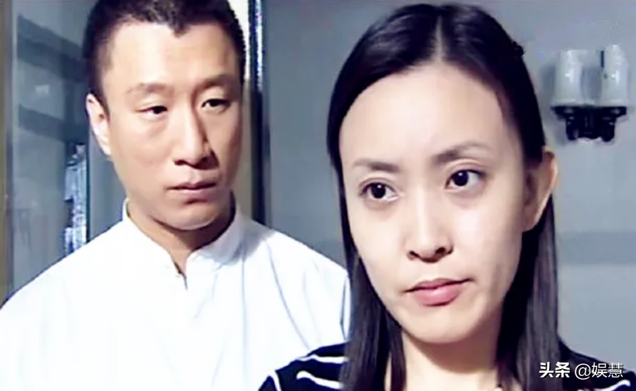 “跃平一根烟，华强底朝天”，《征服》的梗白红标算是玩明白了