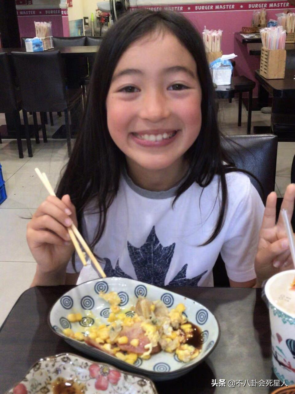 《爸哪》8位变化大的女孩，王诗龄减肥20斤变尖脸，曹格女儿成熟