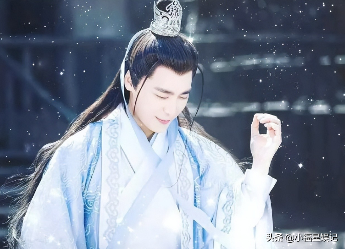 盘点“歪嘴杀”的13位明星，个个惊艳到糖分超标，帅到心坎里了