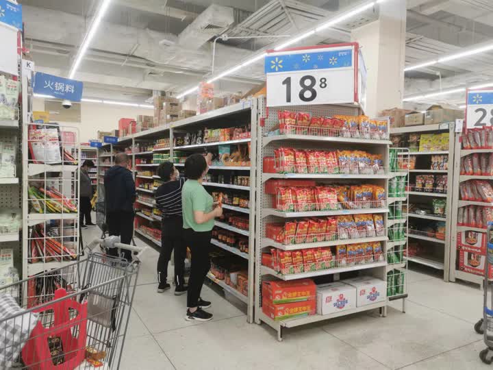 记者探访：扬州商超、批发市场货品充足 购销井然有序