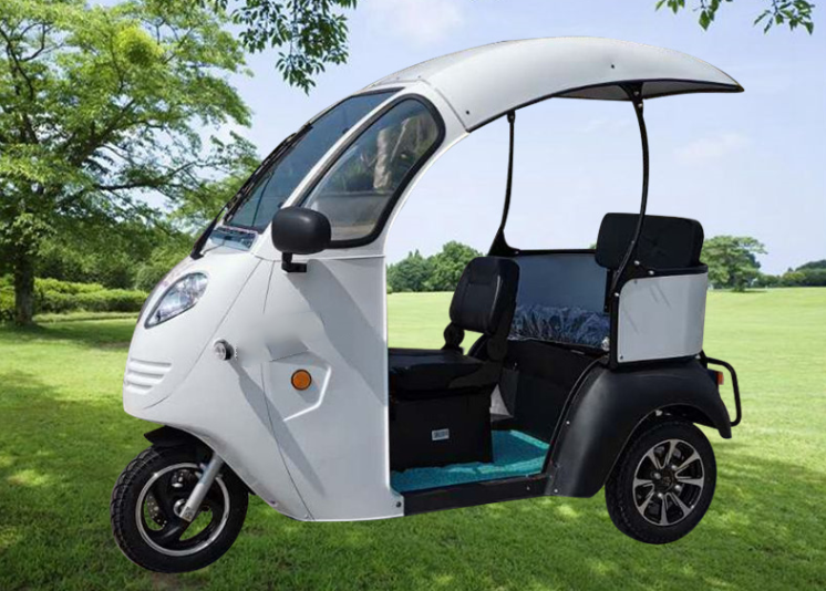 但它没有遮风挡雨的功能,这款小三轮车就优化了这一点,虽然做不到全