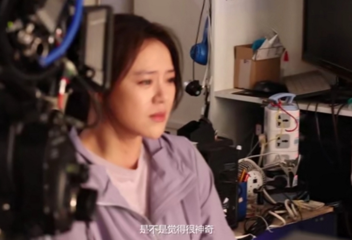 白百何憔悴，马伊琍蜡黄，刘亦菲像开了磨皮，素颜拍戏的明星好敢